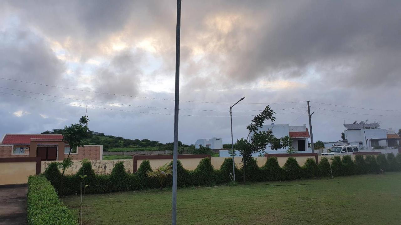 krishna farm&forest Villa Bhuj Exterior foto