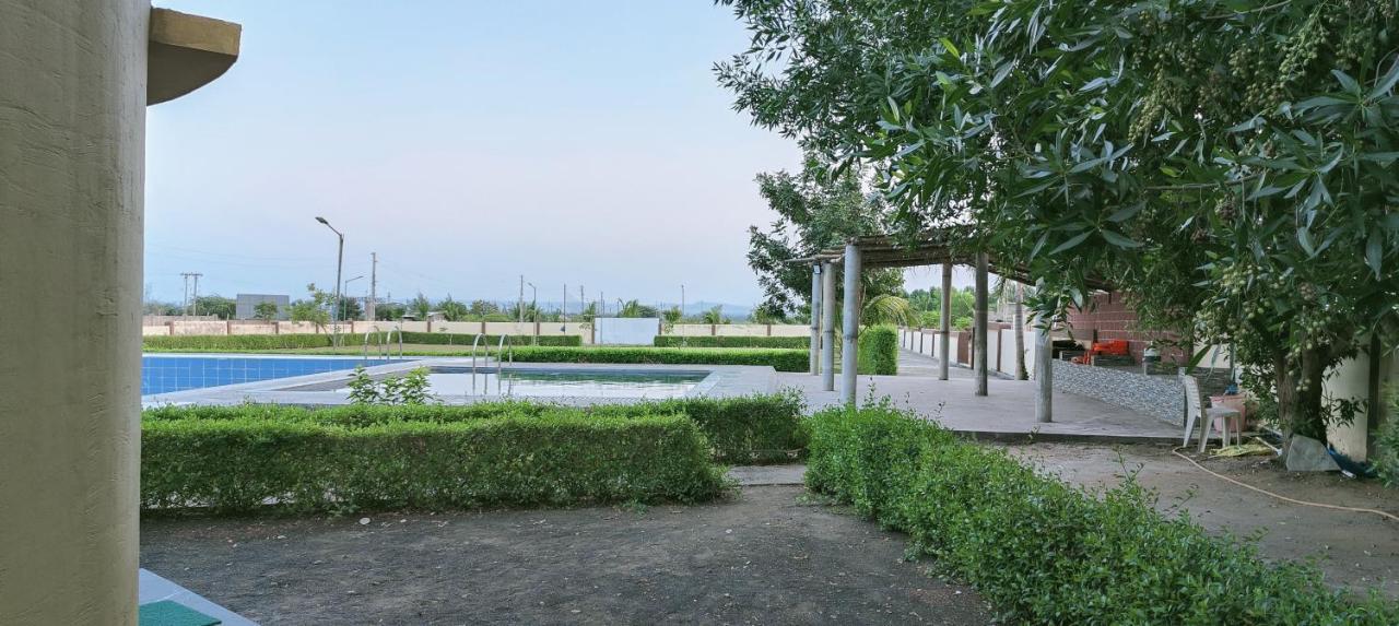 krishna farm&forest Villa Bhuj Exterior foto